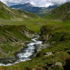 SCENDENDO VERSO LA VALLE ROSSA