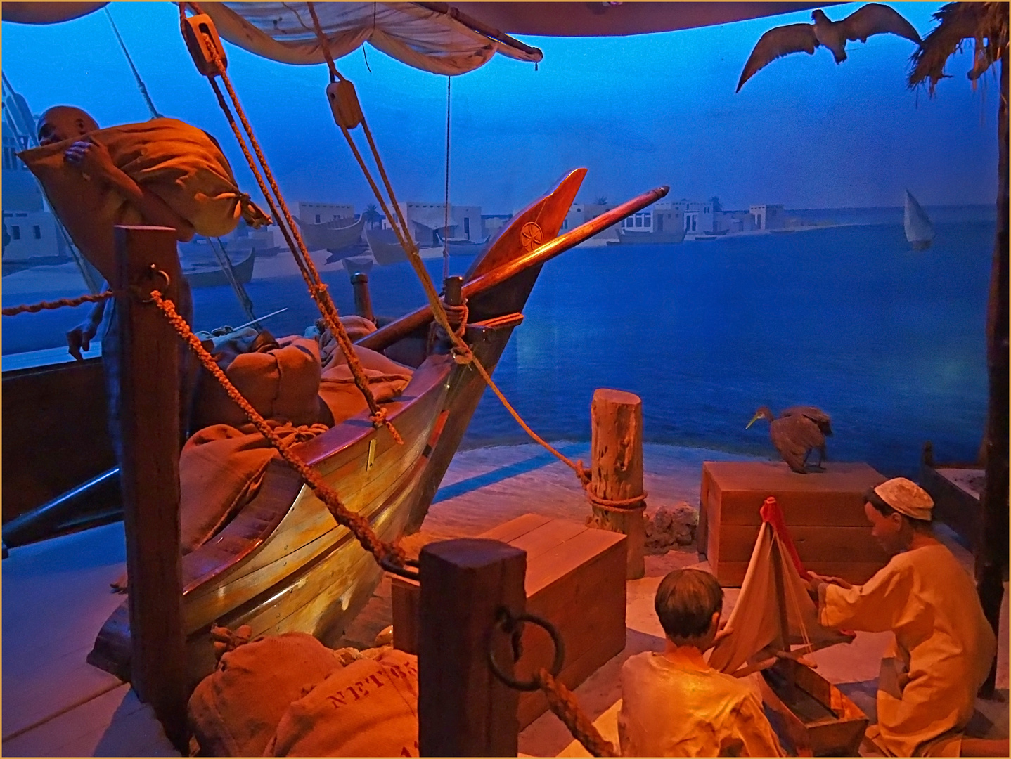 Scène portuaire dans le Musée de Dubaï