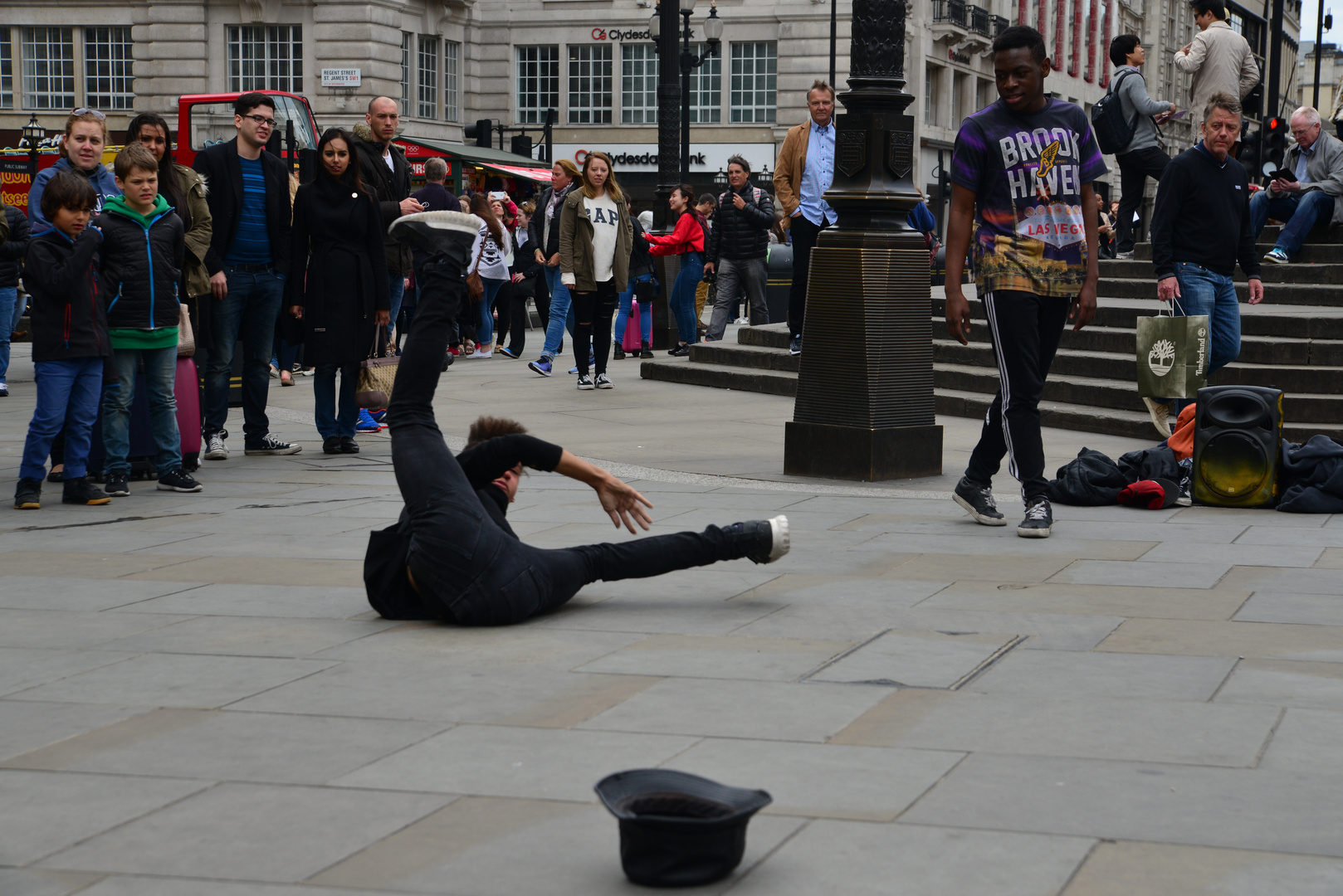 [ Scenes from Picadilly Circus ]