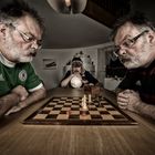 Schach ist wie Fußball, nur mit Würfeln........