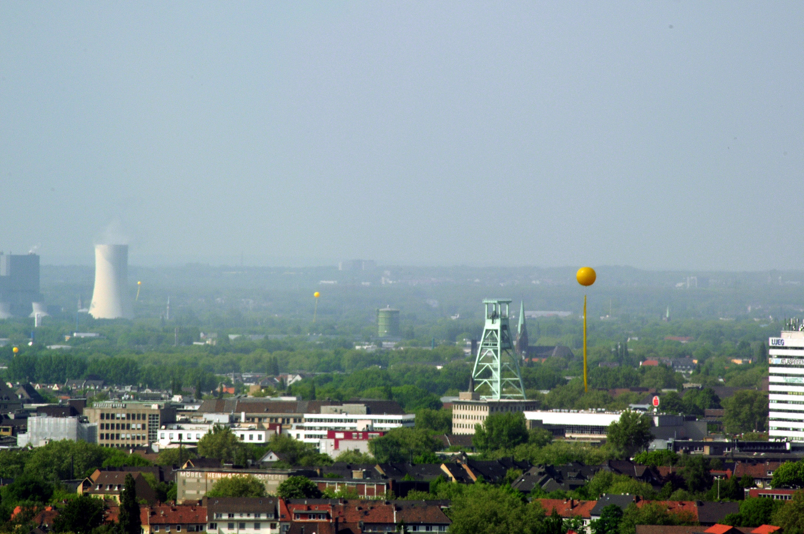 Schachtzeichen über Bochum