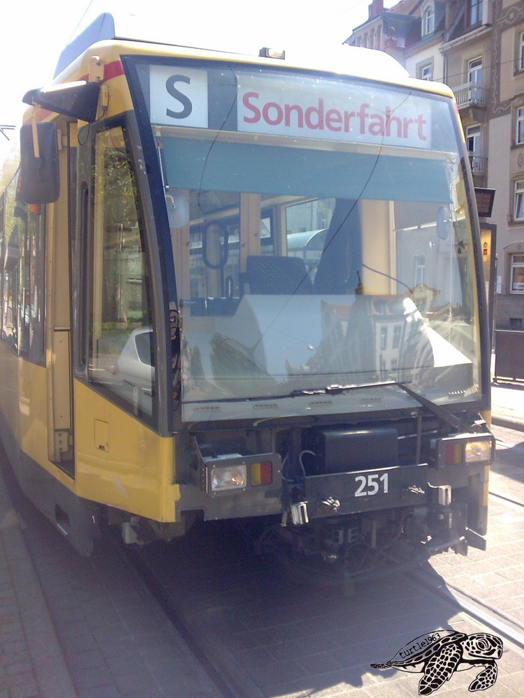 Schadfahrzeug (Händelstr)