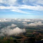 Schäfchenwolken über Westfalen von oben