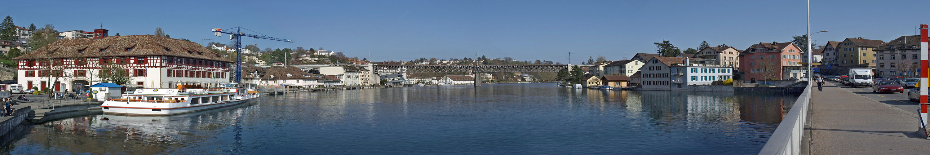 Schaffhausen: auf der Rheinbrücke