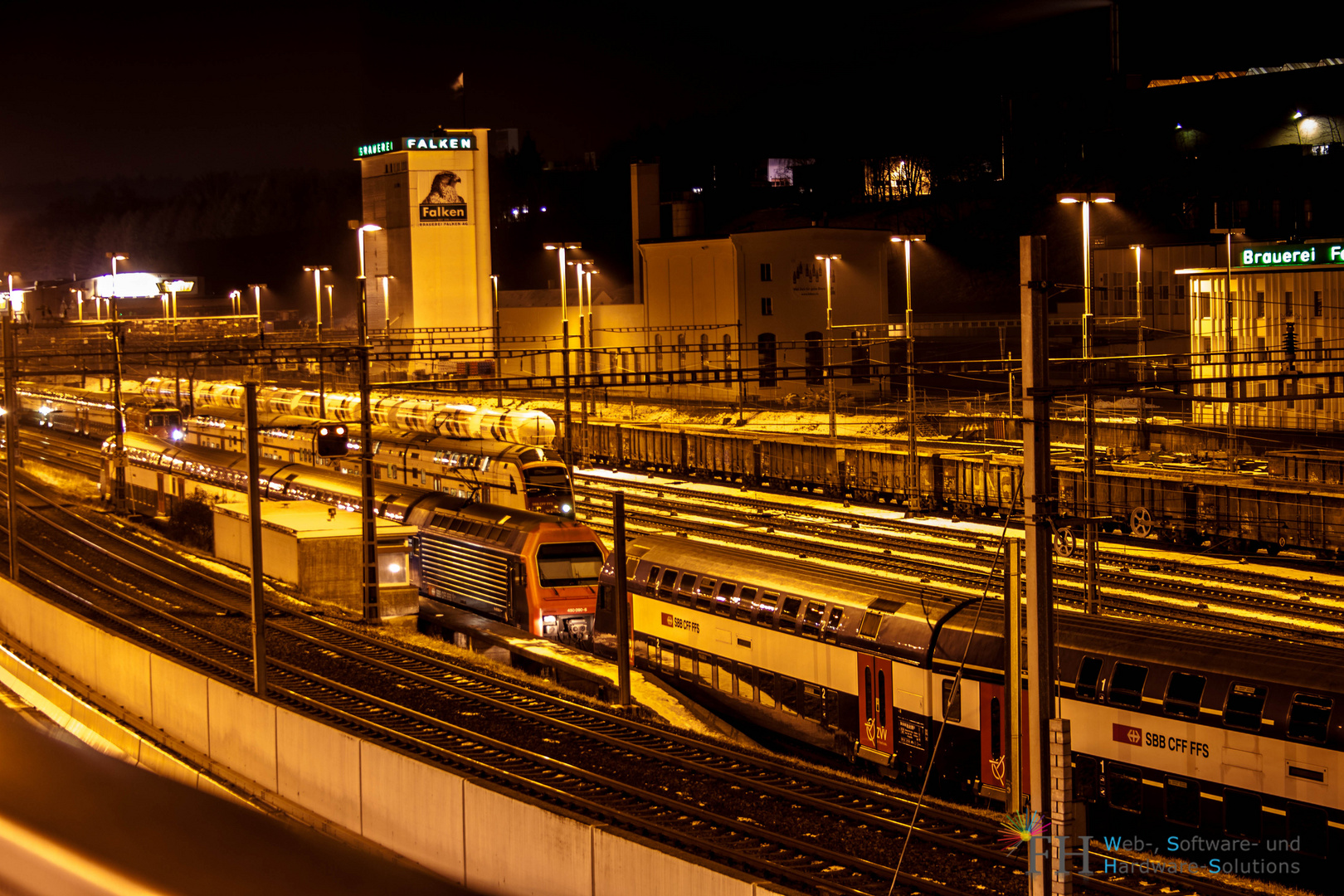 Schaffhauser Güterbahnhof bei Nacht Farbe