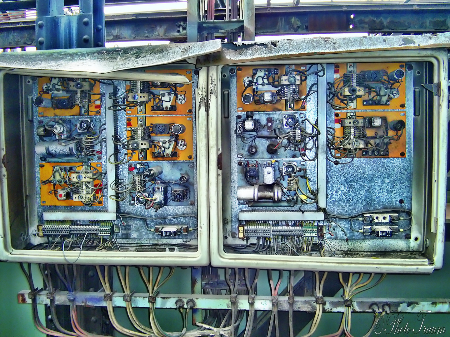 Schaltkasten Foto & Bild | industrie und technik, industrie- kultur