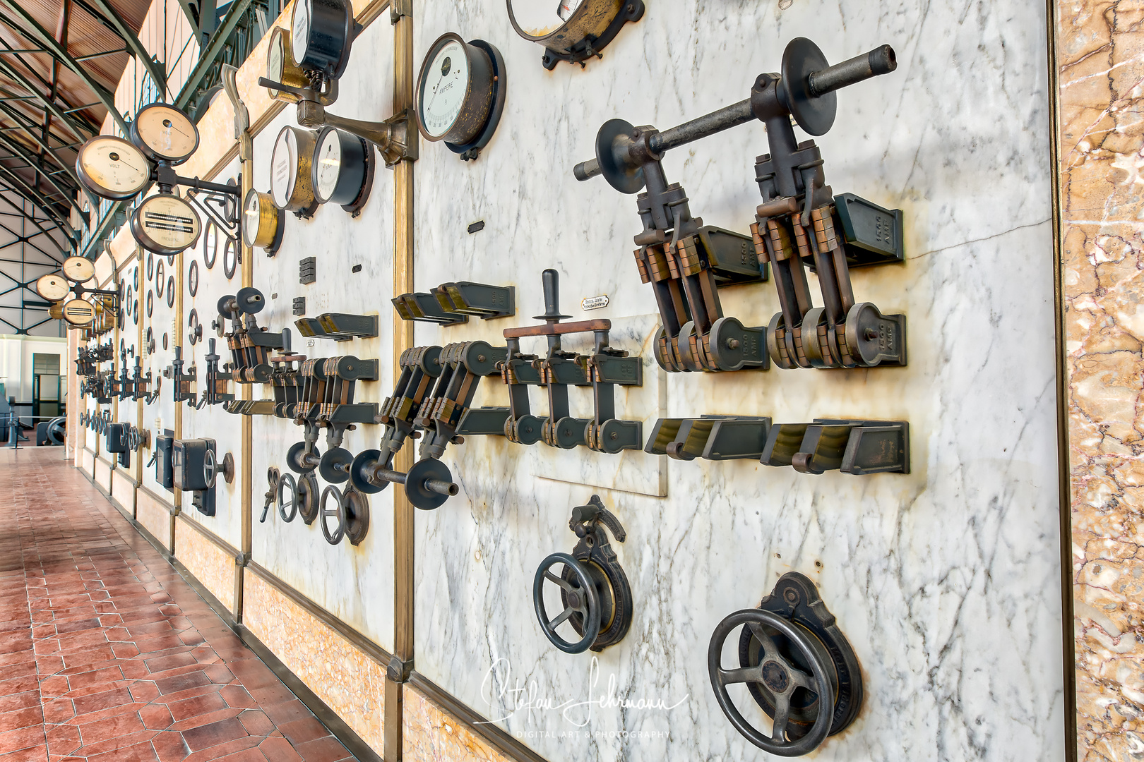 Schalttafel aus dem Maschinenhaus der Zeche Zollern