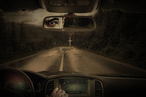 scharf rechts...........