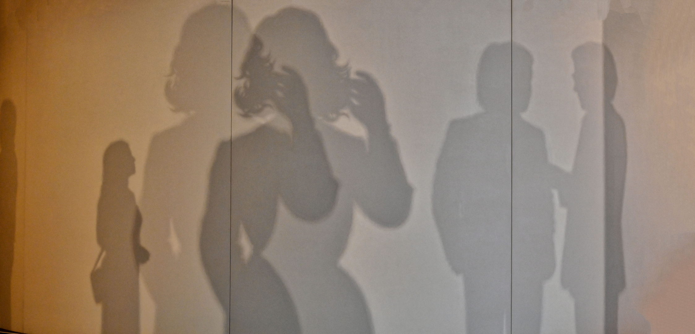 Schatten an der Wand