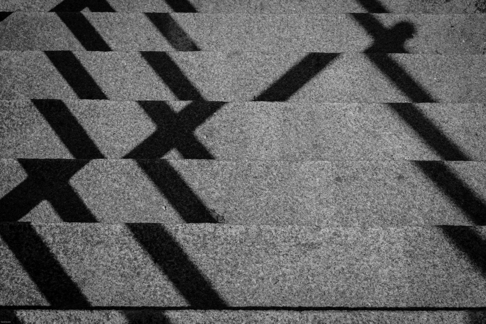 Schatten auf Treppe