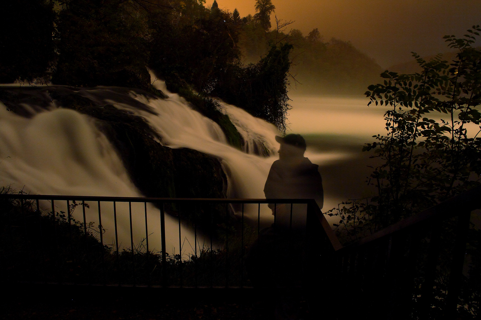 schatten beim rheinfall