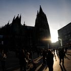 Schatten der Menschheit und der Kölner Dom