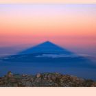 Schatten des Teide auf La Gomera