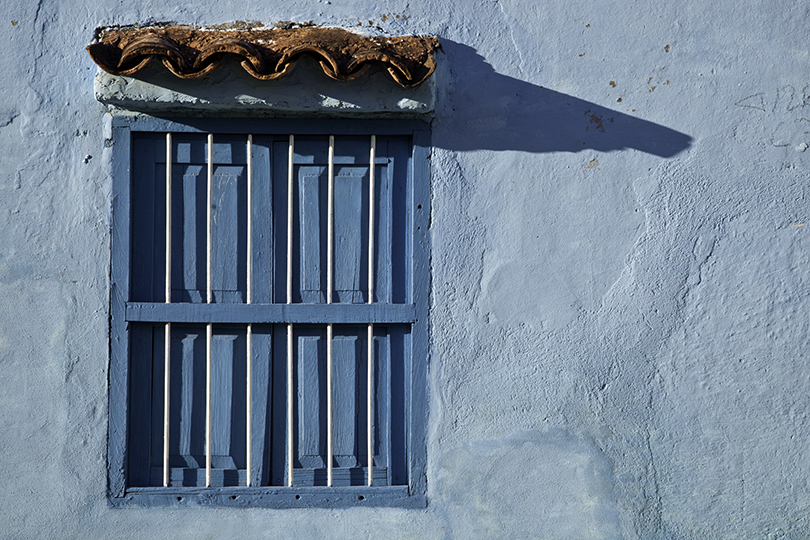 Schatten in Blau