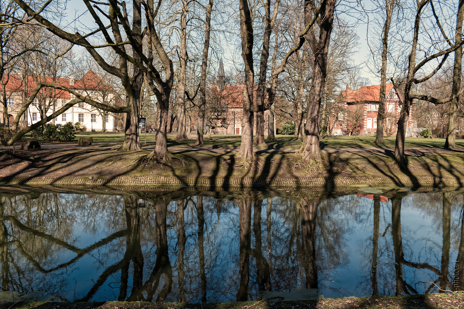 Schatten und Spiegelungen Strünkede