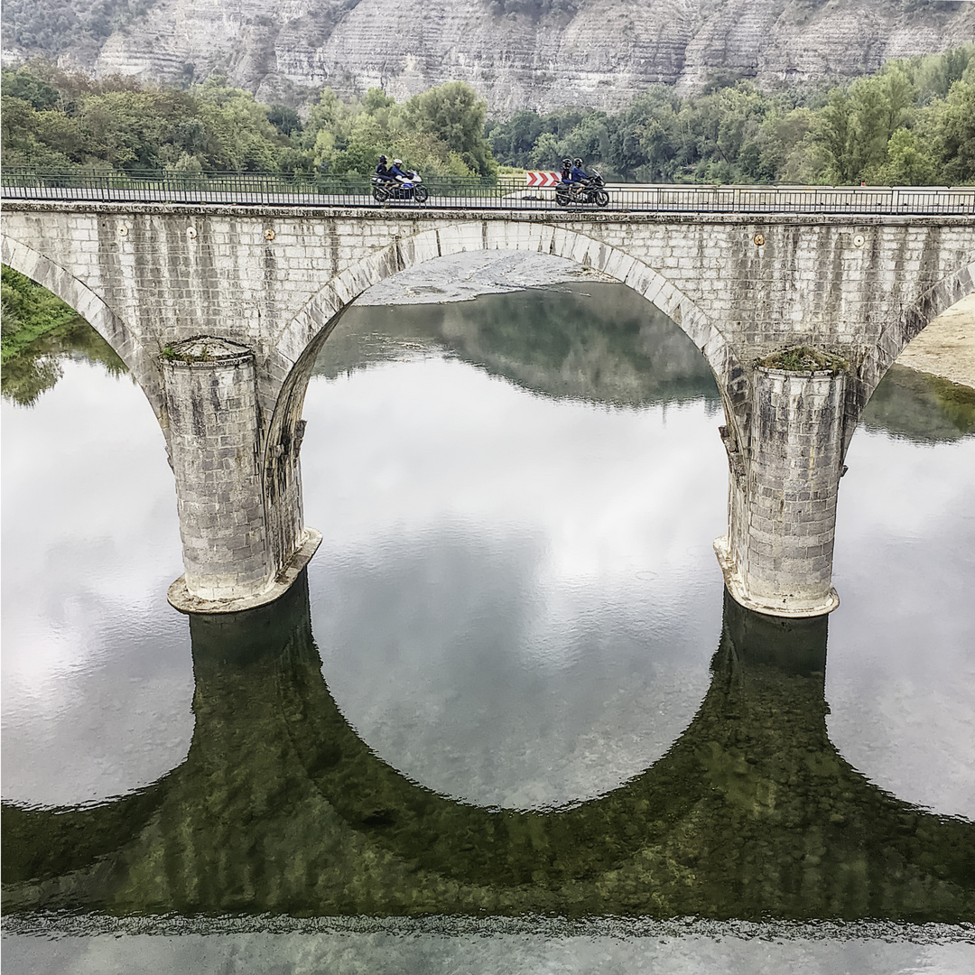 Schattenbrücke