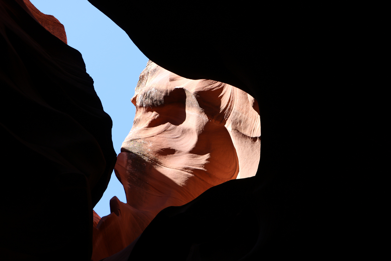 Schattengesicht im Fels /  Lower Antilope Canyon (USA) 