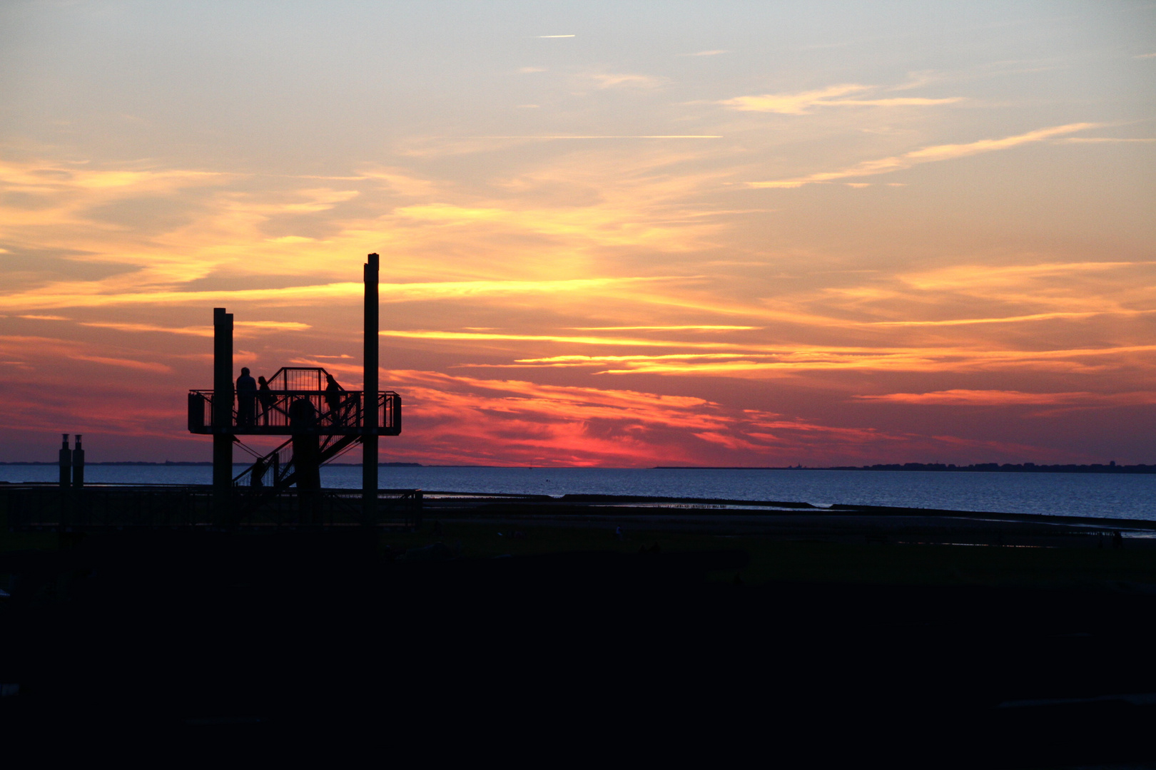 Schattenspiel an der Nordsee Greetsiel