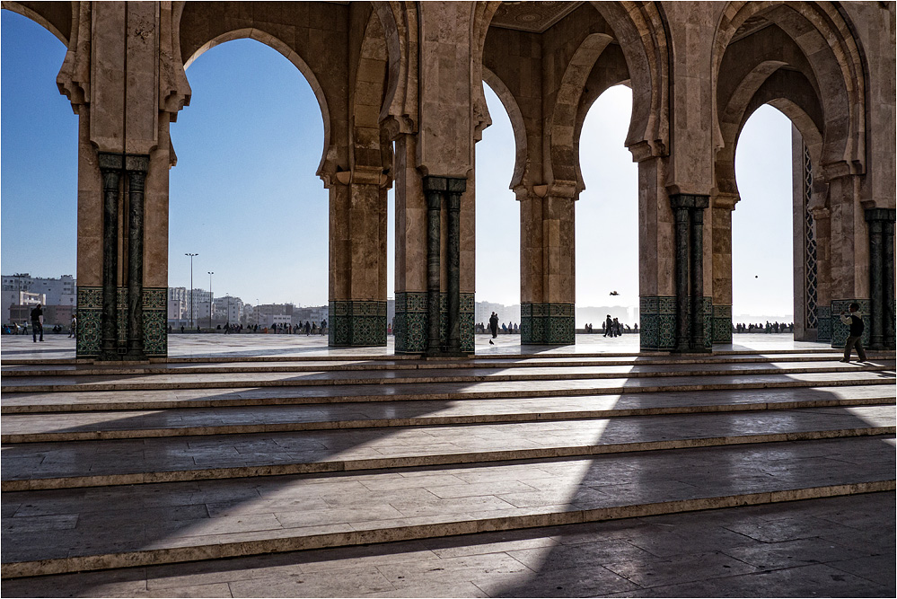 Schattenspiel der Moschee..