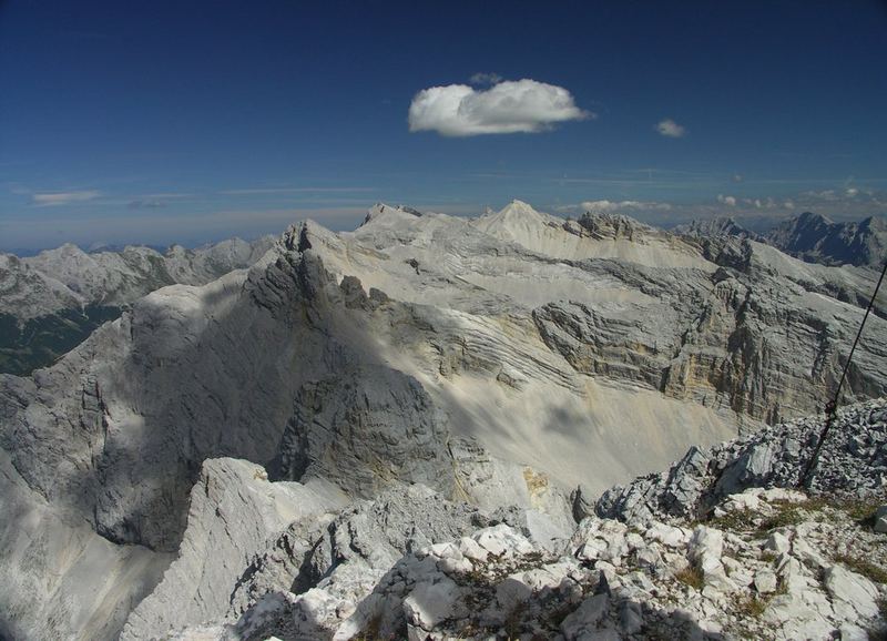 Schattenspiel u. Cliffhanger-Feeling auf der Pleisenspitze, 2567m