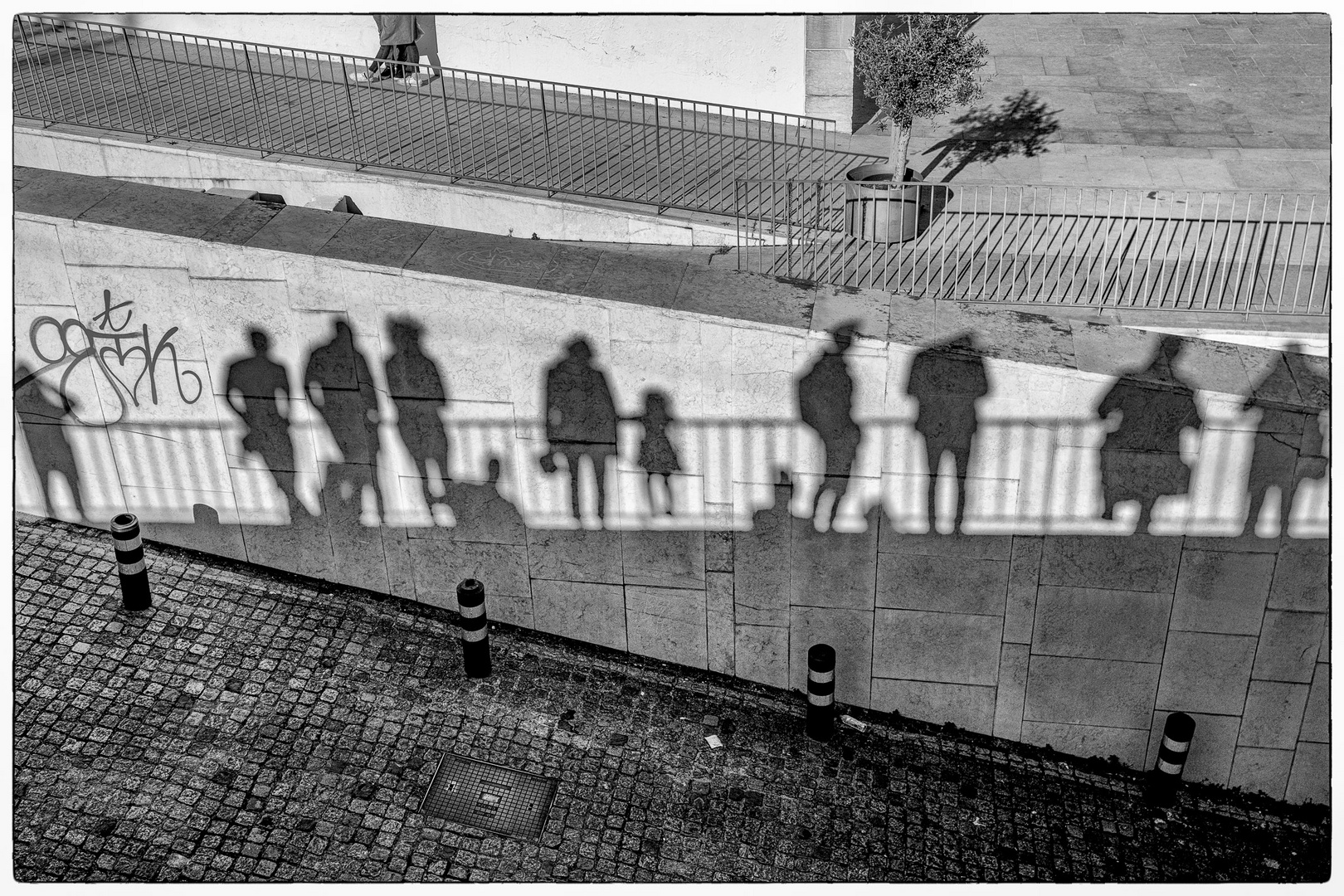 Schatten_Street in Lissabon