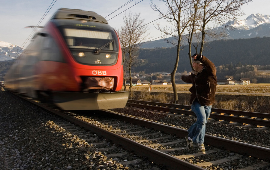 ... schau nie zurück sondern immer nach vorn ...