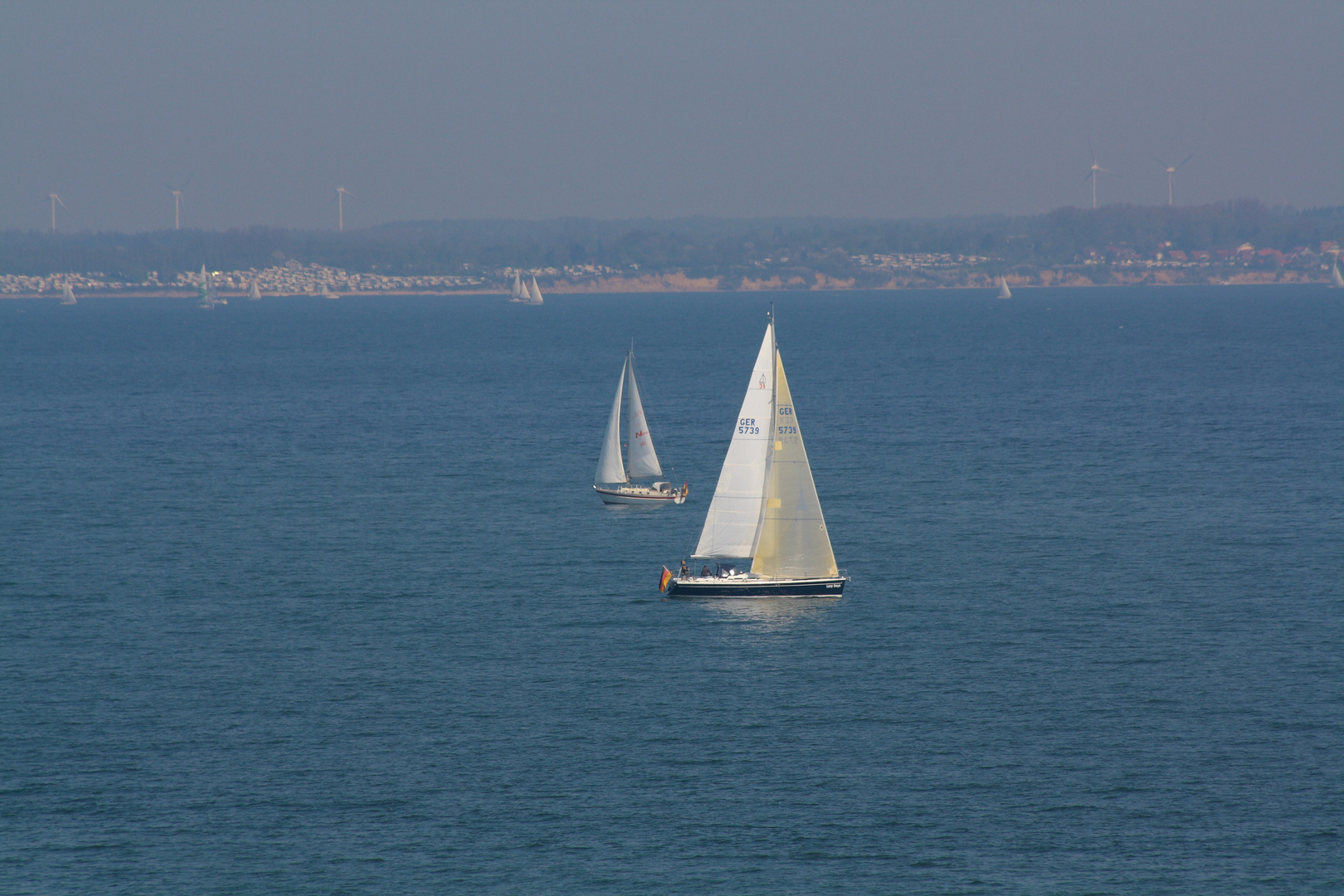 Schaufahren der Öko-Dampfer in der Lübecker Bucht