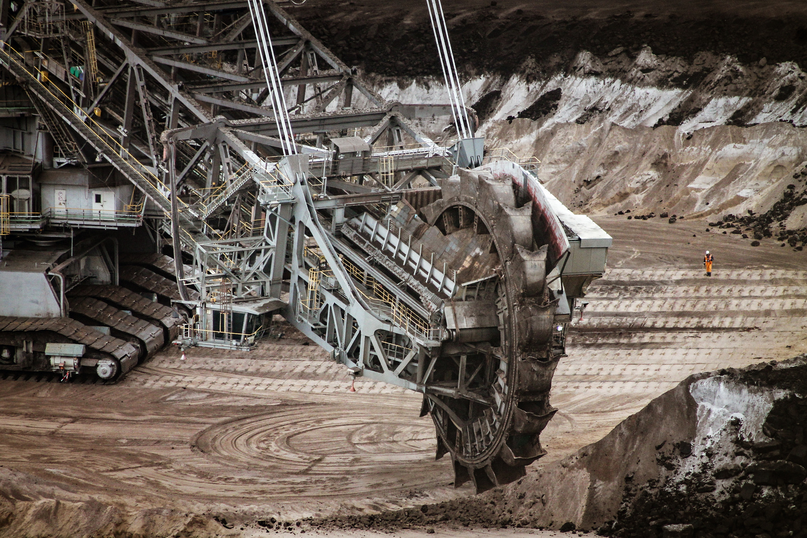 Schaufelradbagger 285 im Tagebau Garzweiler 