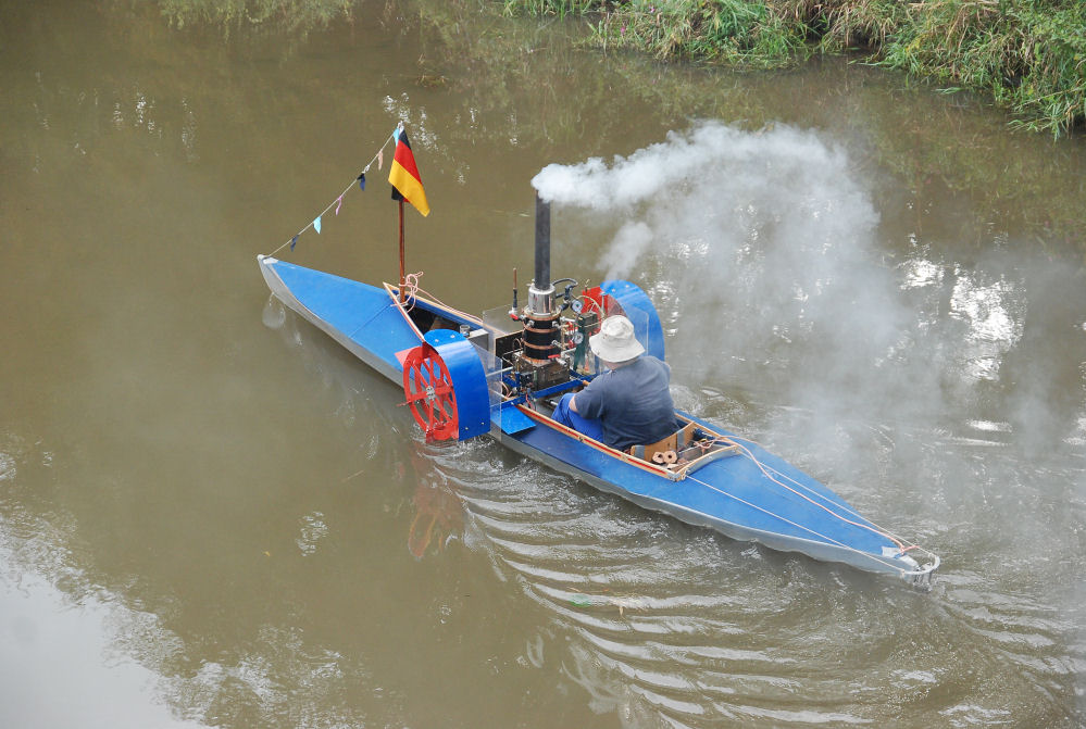 Schaufelradfaltboot