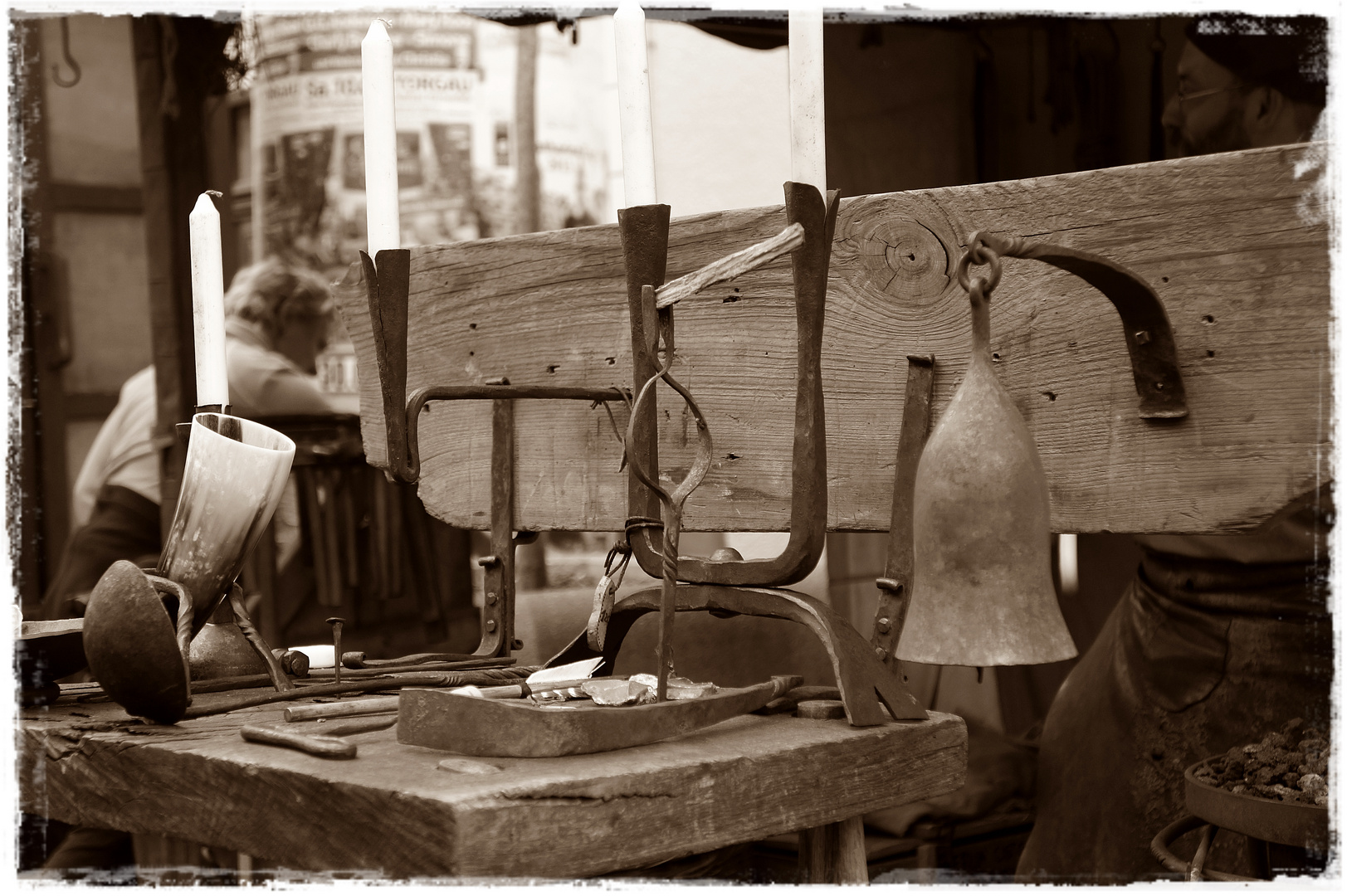 Schaufenster eines mittelalterlichen Schmieds