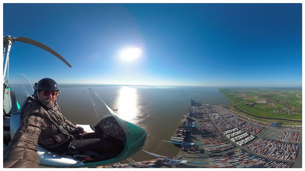 Schaufenster im Norden (Aerial Panorama Bremerhaven)