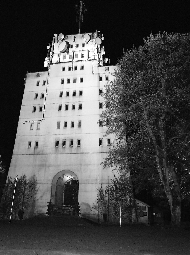 Schaumbergturm in Tholey bei Nacht