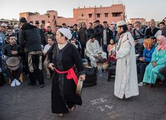 Schausteller auf dem Djemaa El Fna