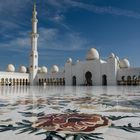 Scheich Zahid-Moschee in Abu Dhabi - Innenhof