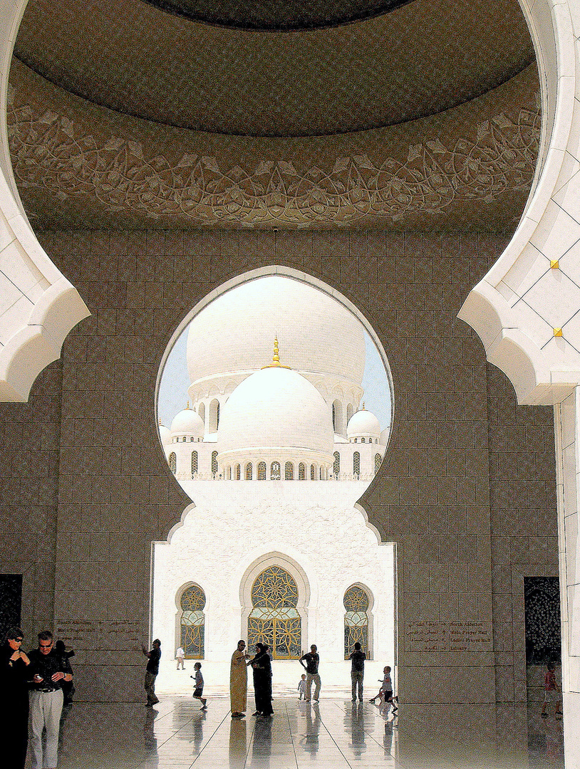 Scheich-Zayid-Moschee in Abu Dhabi (2)