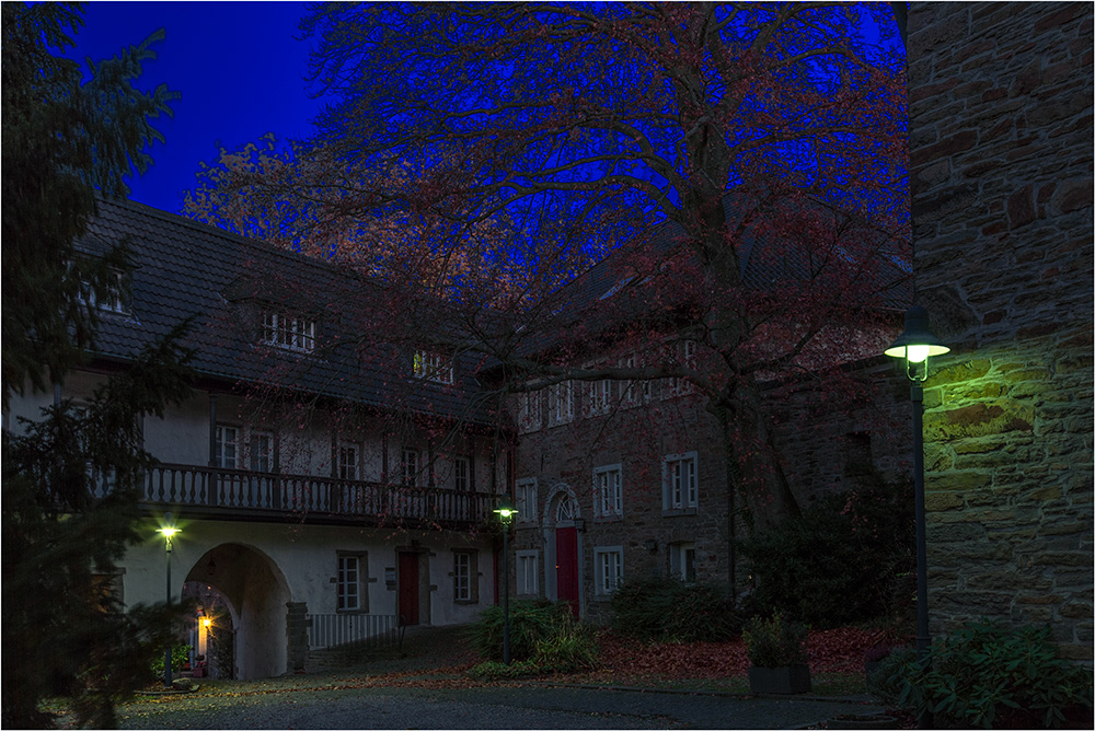 Schellenberg Foto & Bild architektur, architektur bei nacht, nrw