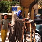 Scherenschleifer in Kairo