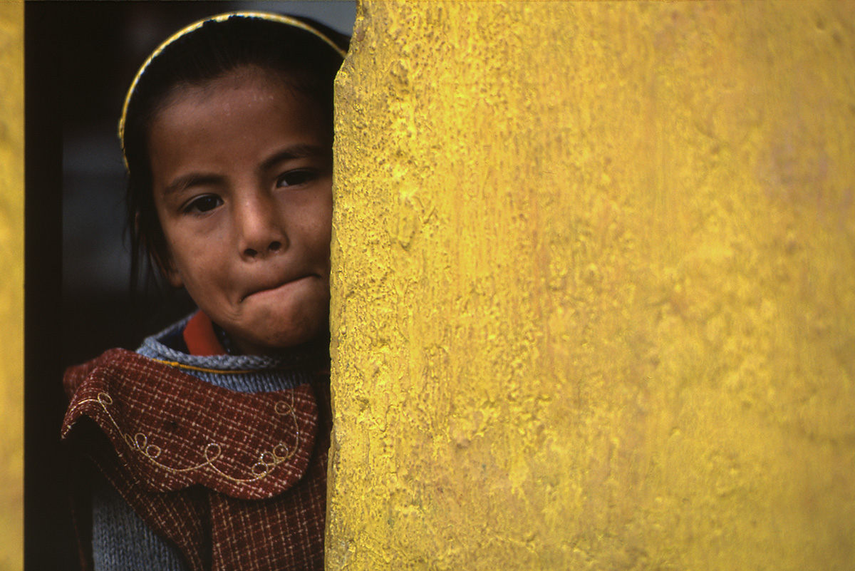 Scheues Mädchen in Nepal