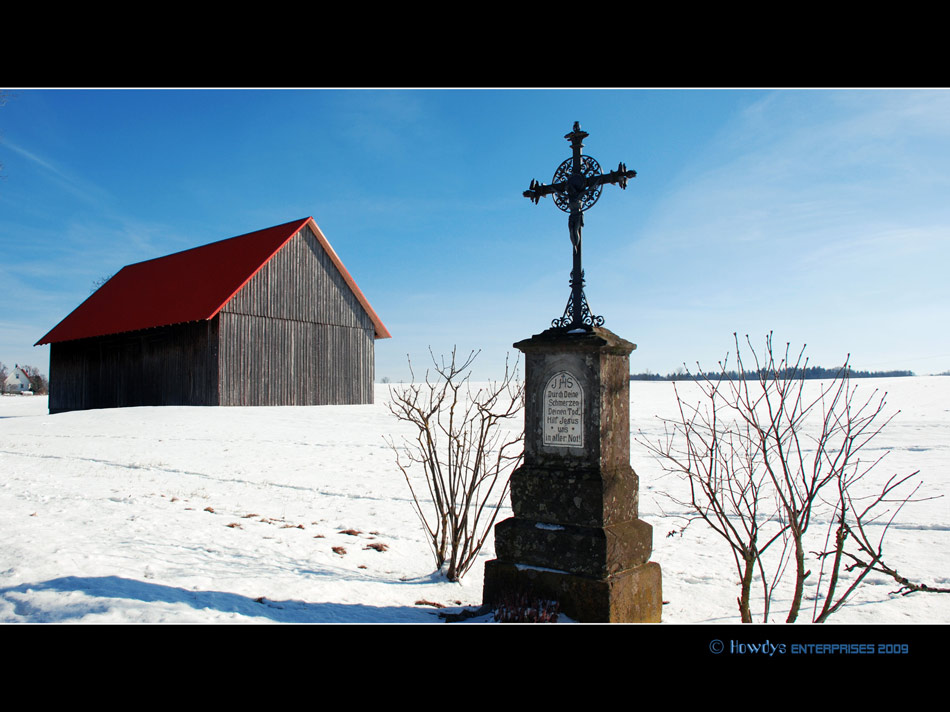 Scheune / Feldkreuz