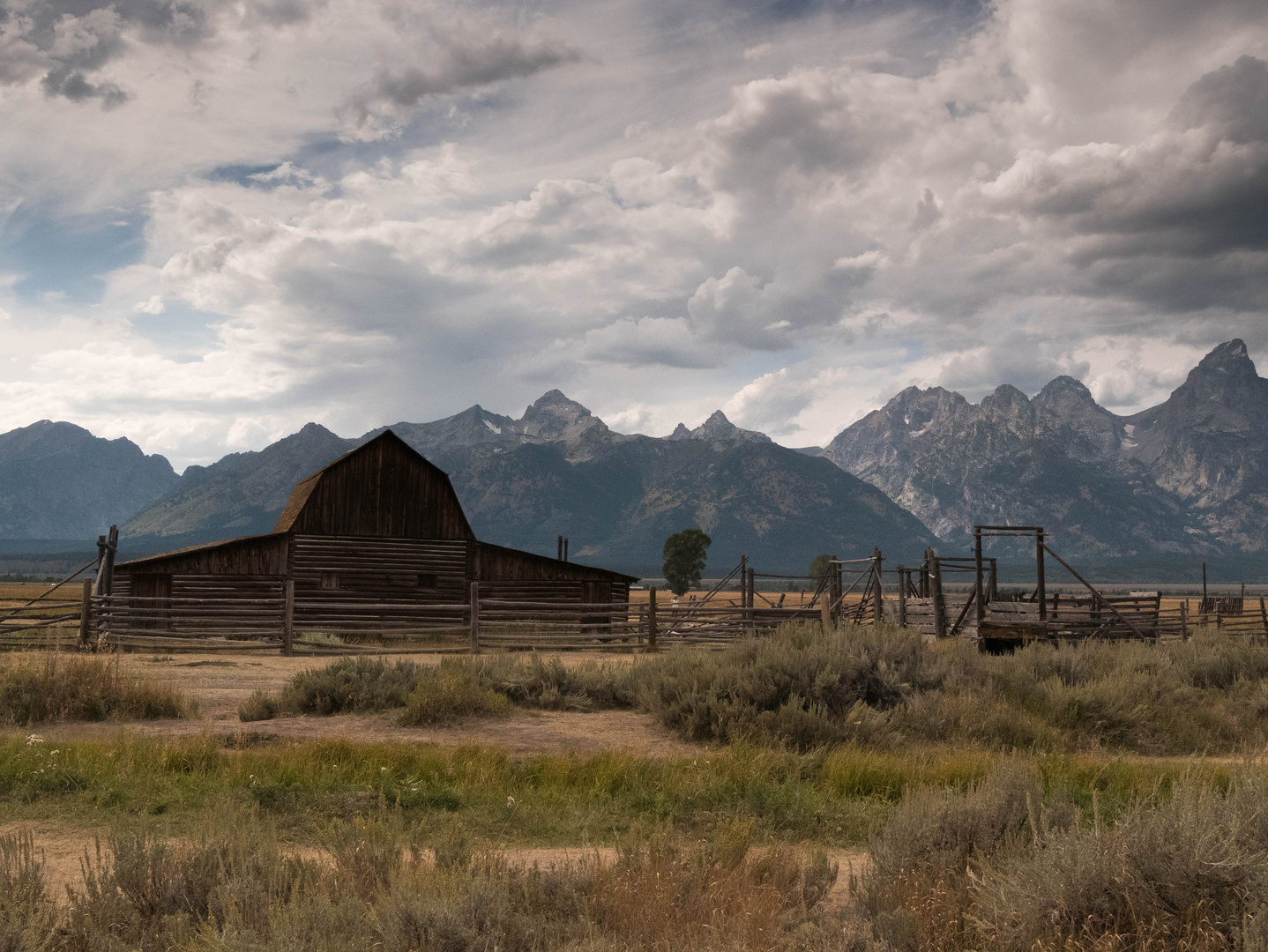 Scheune vor dem Grand Teton NP