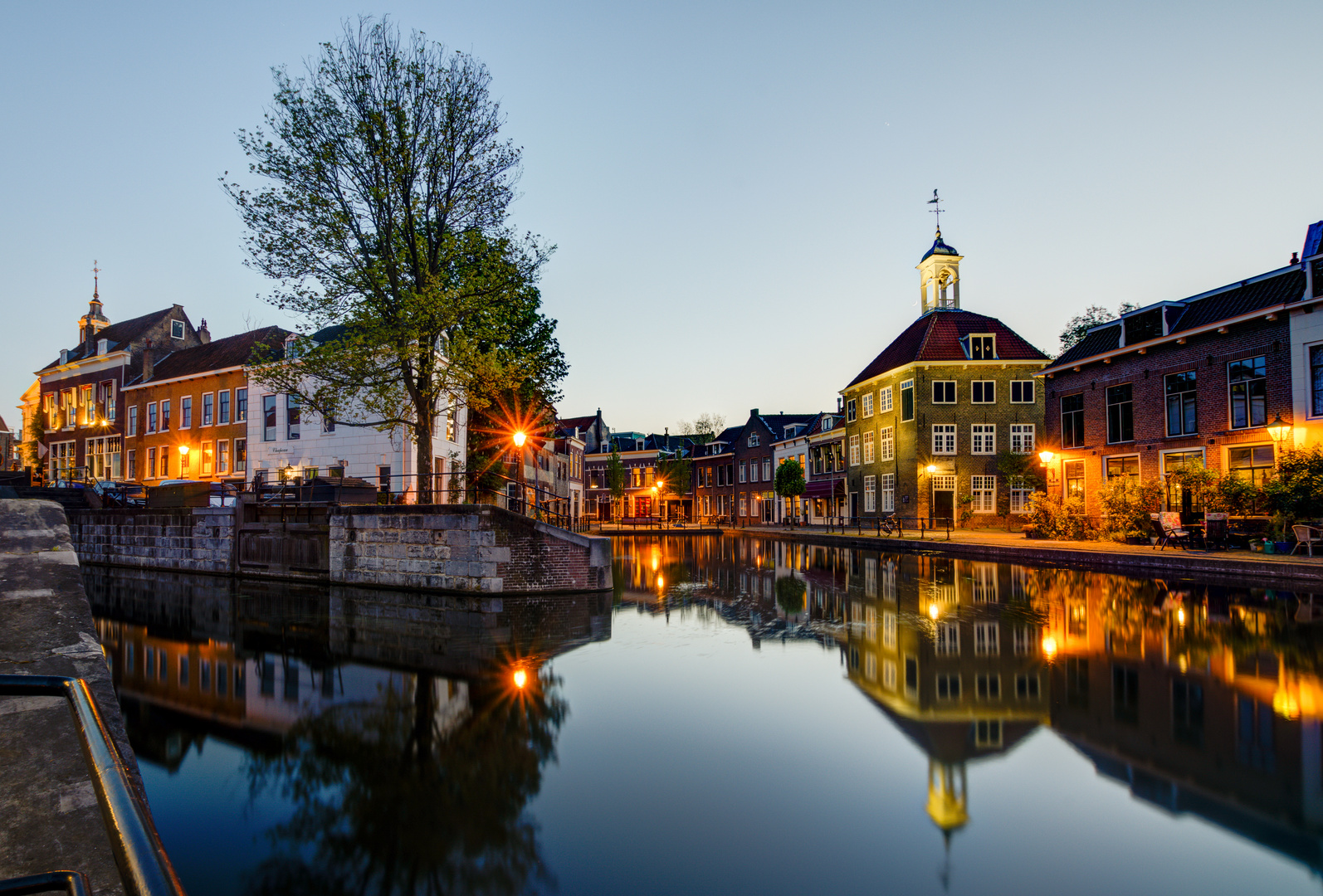 Schiedam - Schie - Oude Sluis - Zakkendragershuisje - 02