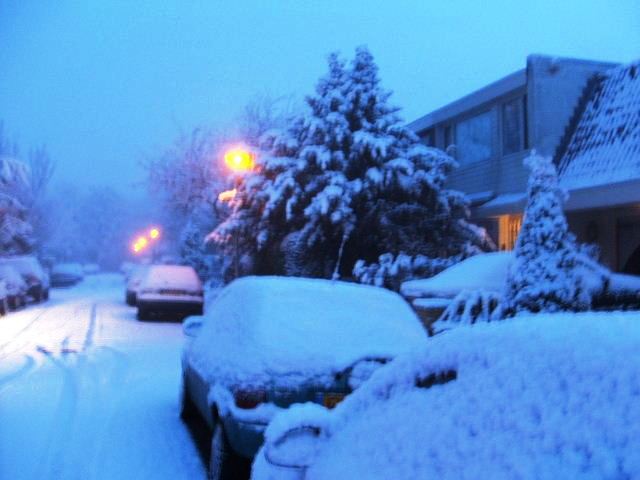 Schiedam sotto la neve alle sei del mattino