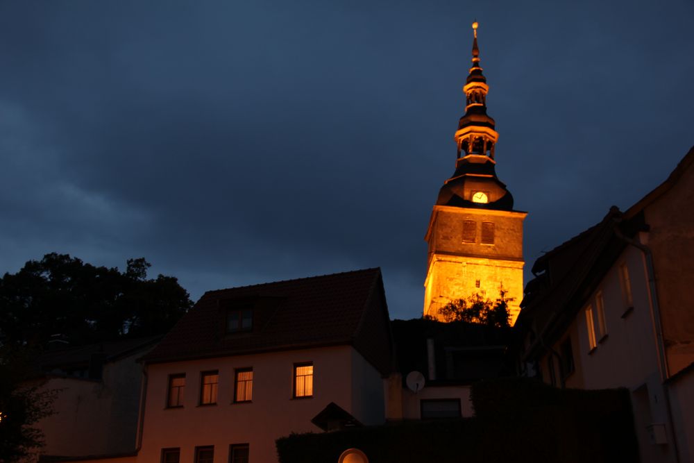 Schiefe Kirche von andrephilipp 