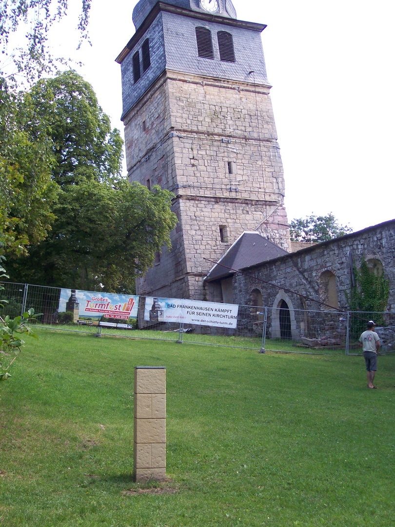 Schiefe Kirchturm