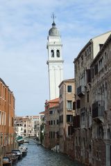 Schiefer Turm in Venedig