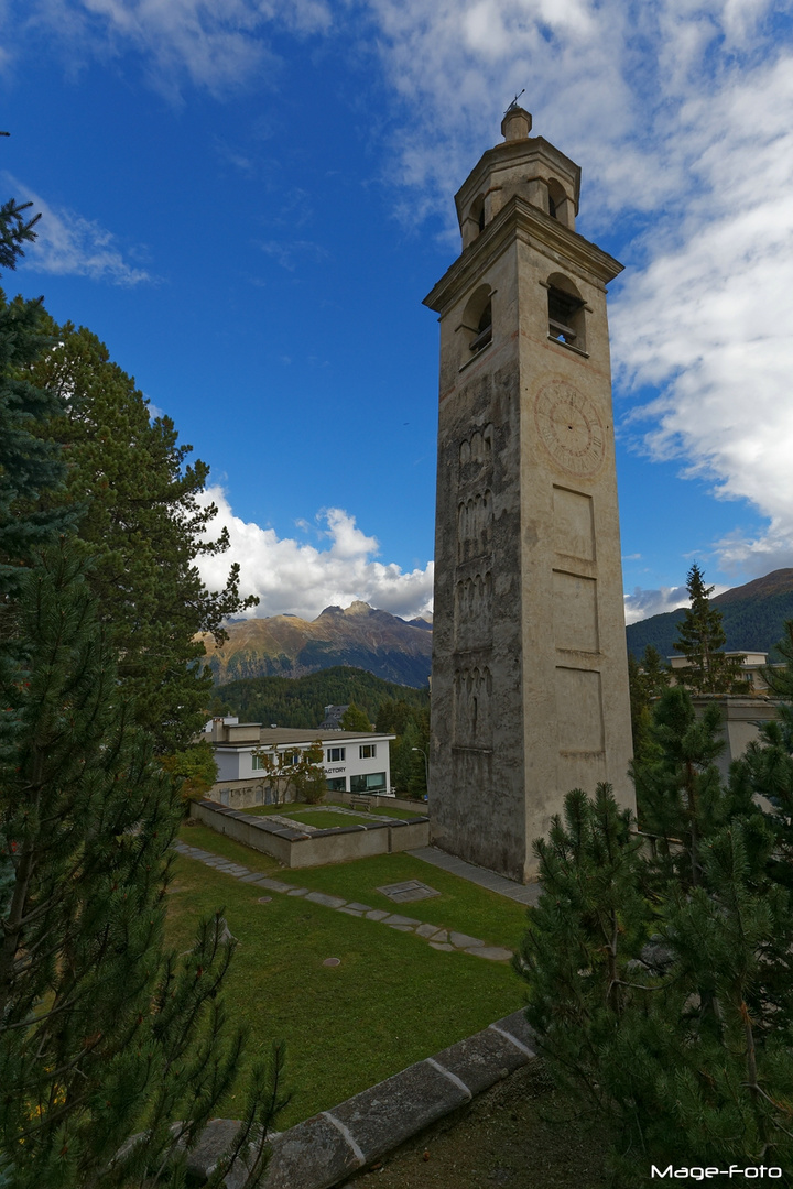 Schiefer Turm von St. Moritz