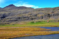 Schieflage - auf dem Weg von den Ostfjorden Richtung Myvatn