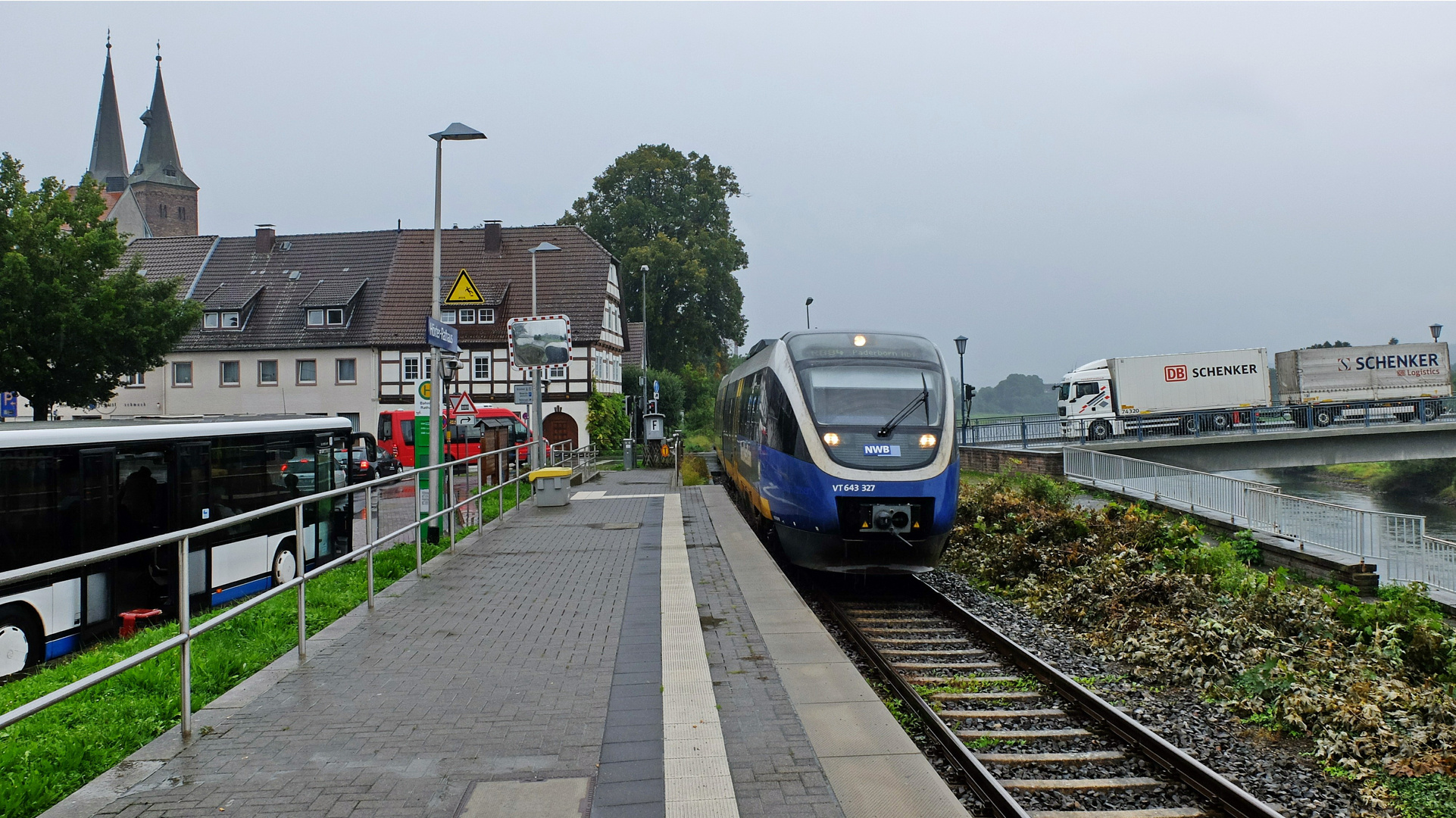 Schiene und Straße ...