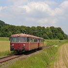 Schienenbus auf der Hönnetalbahn bei Balve