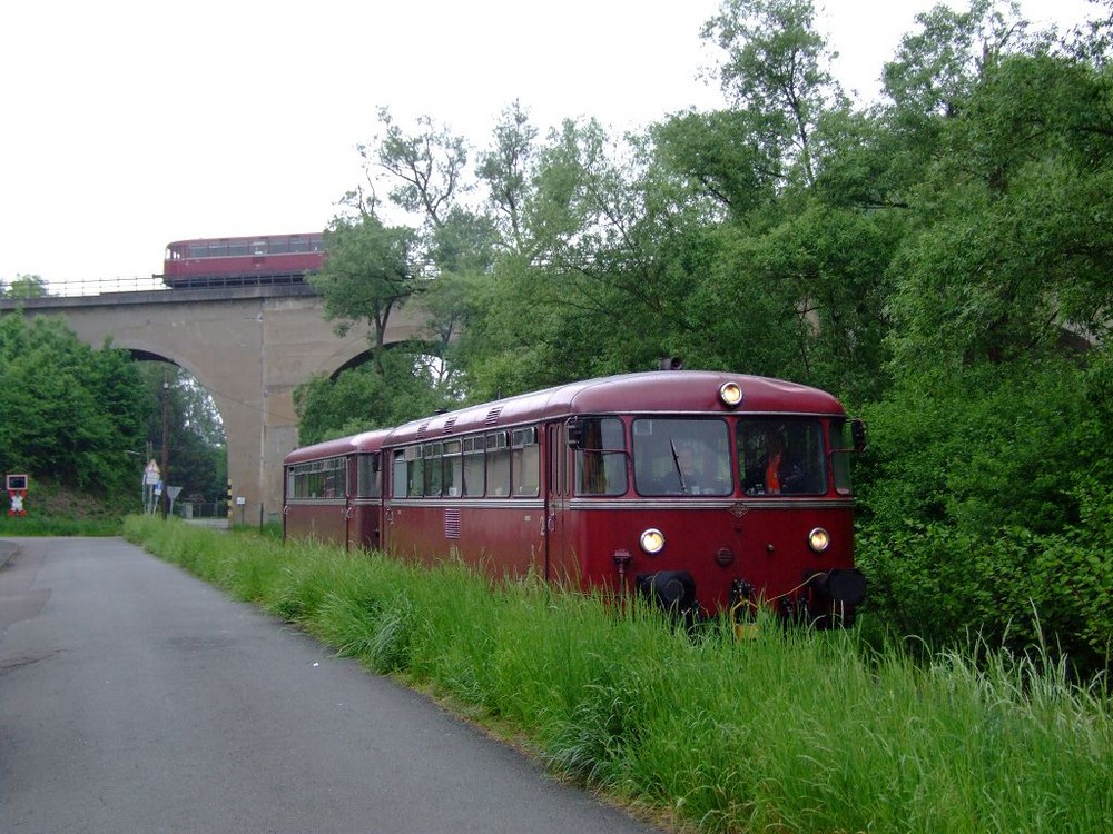 Schienenbus Kreuzung in Arnsberg Süd !